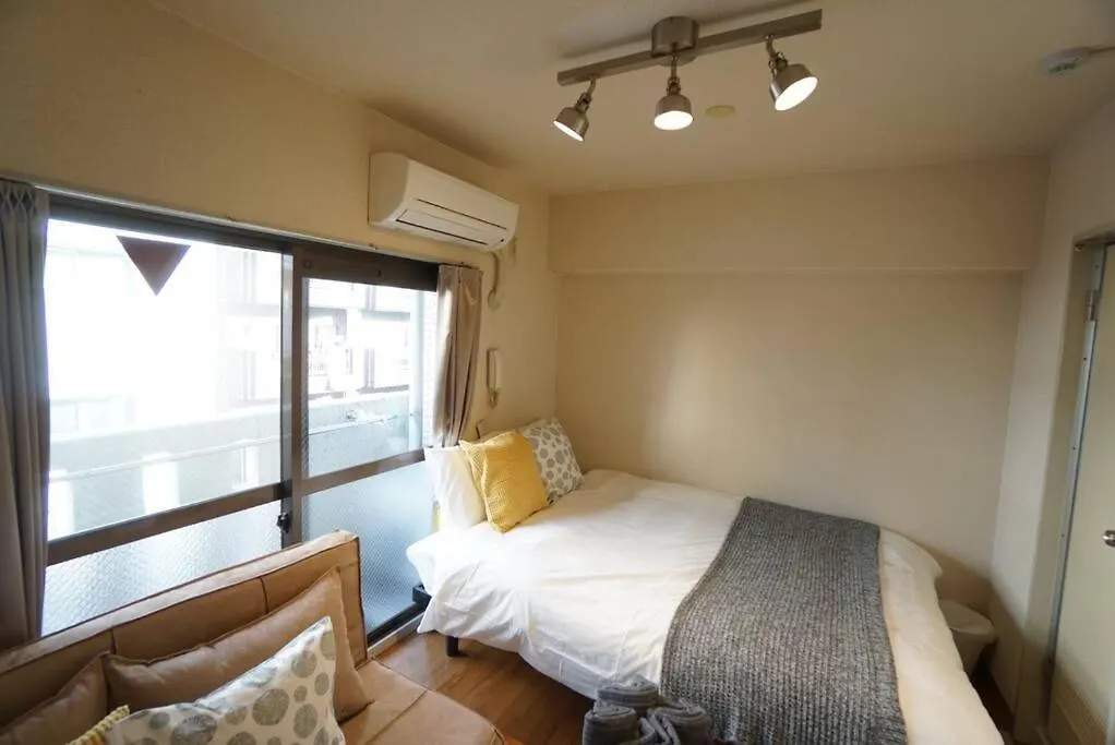 Apartment House Floor Assemble 402 Osaka