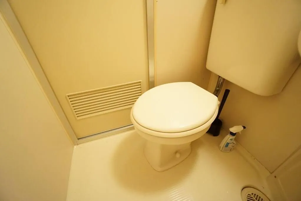 Apartment House Floor Assemble 402 Osaka 0*,  Japan