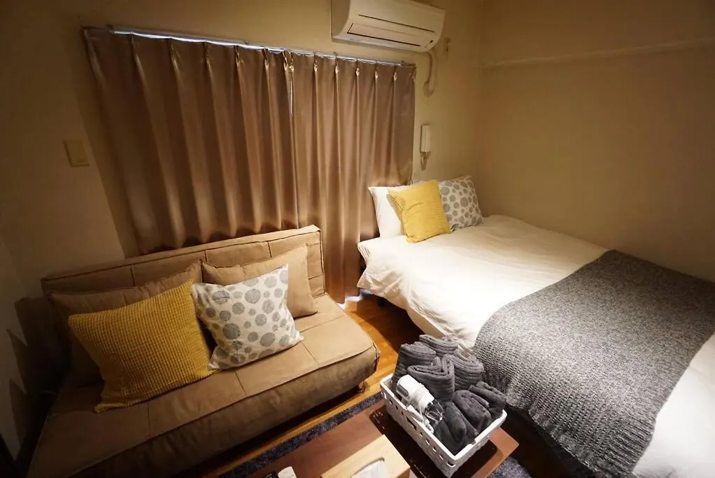 Apartment House Floor Assemble 402 Osaka 0*,