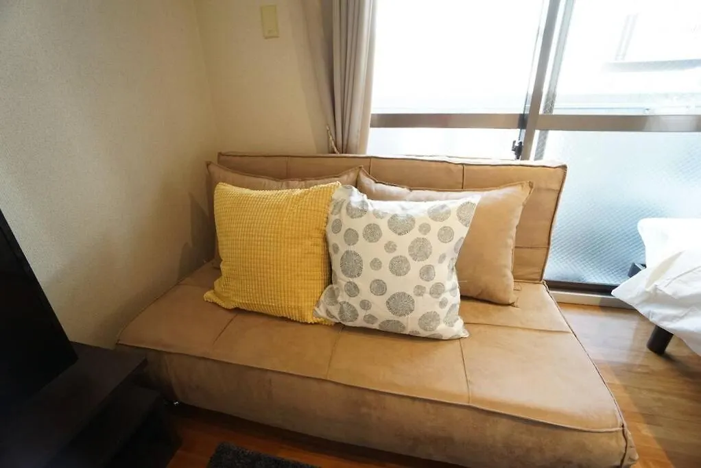 Apartment House Floor Assemble 402 Osaka Japonya