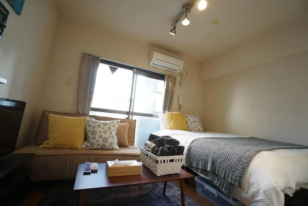 Apartment House Floor Assemble 402 Osaka