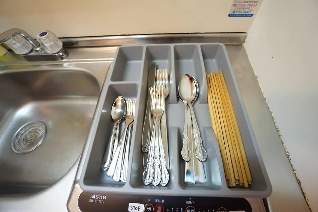 Apartment House Floor Assemble 402 Osaka