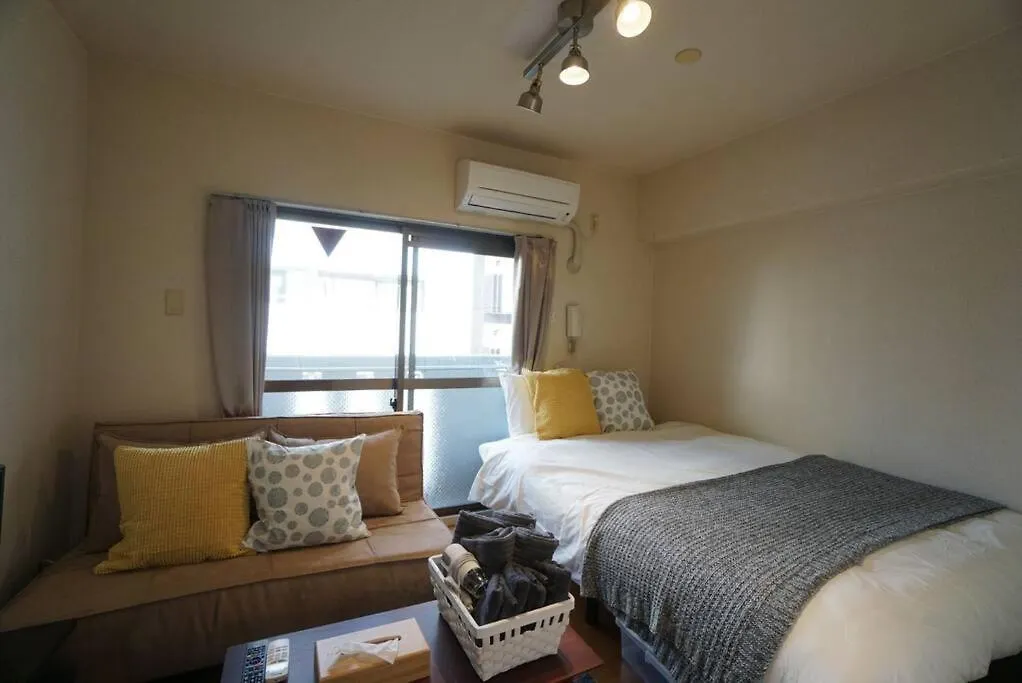 Apartment House Floor Assemble 402 Osaka